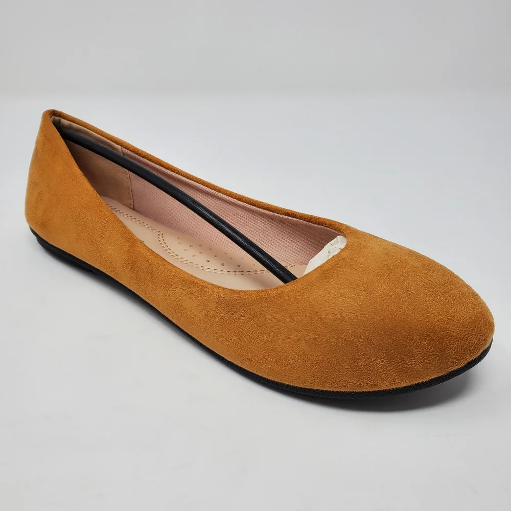 Forever Flexible-23 Tan Flats - Picture 1 of 8